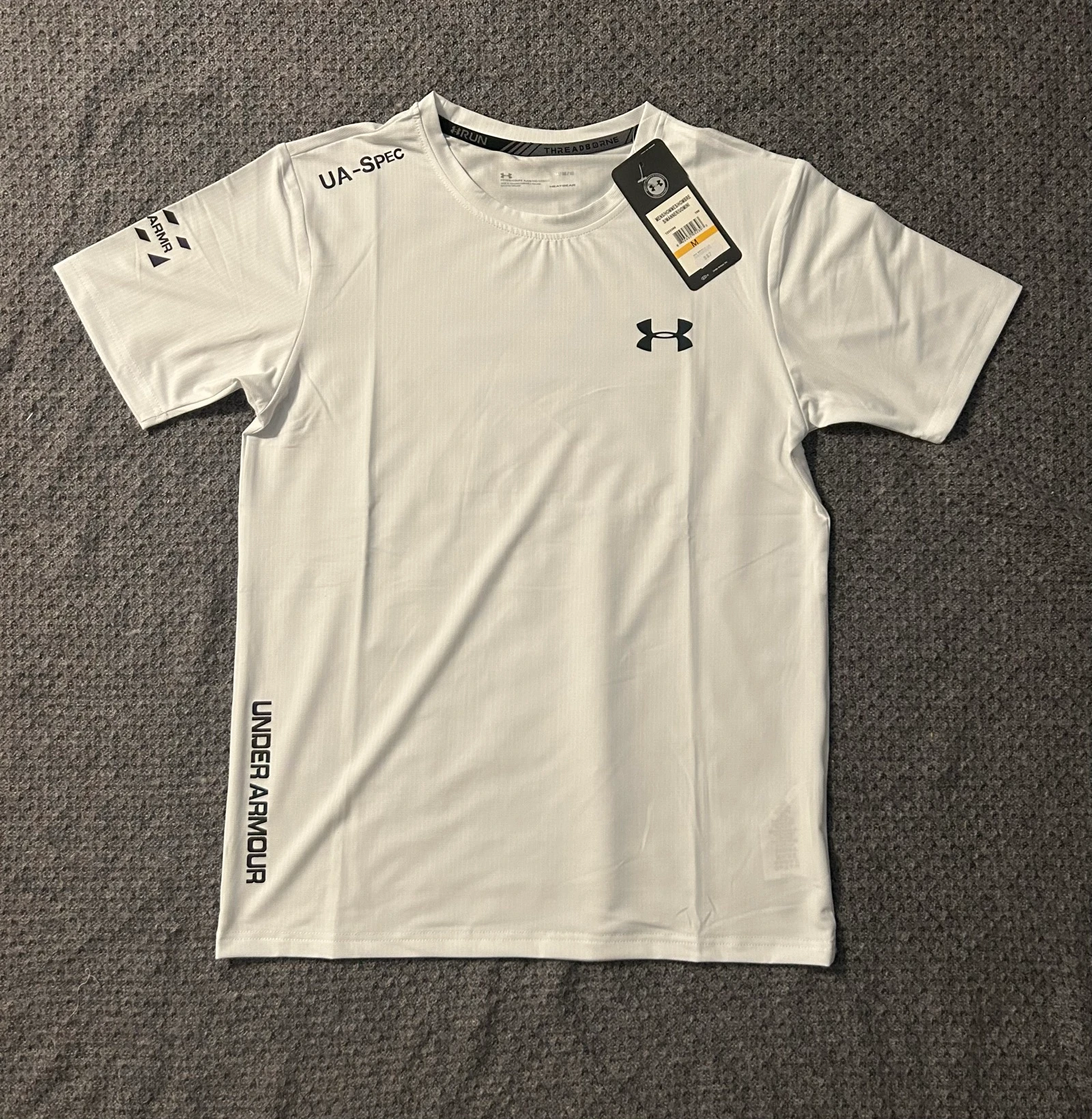 tee shirt blanc under armour M